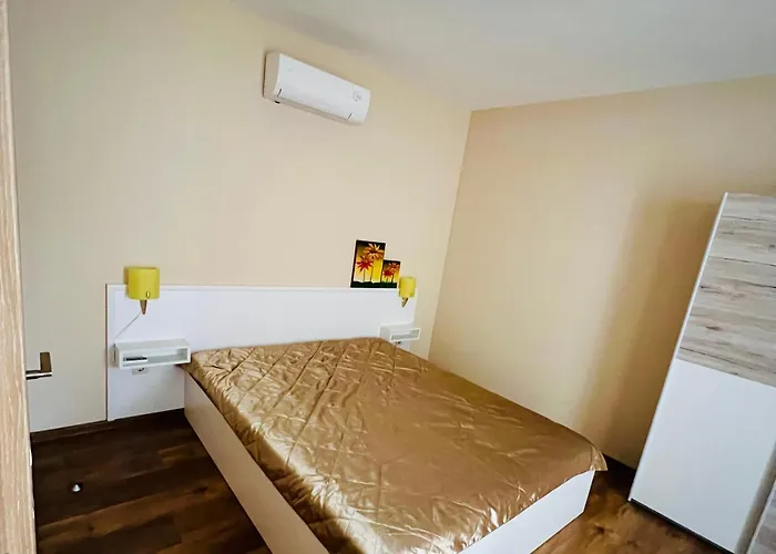 сънибей, градина